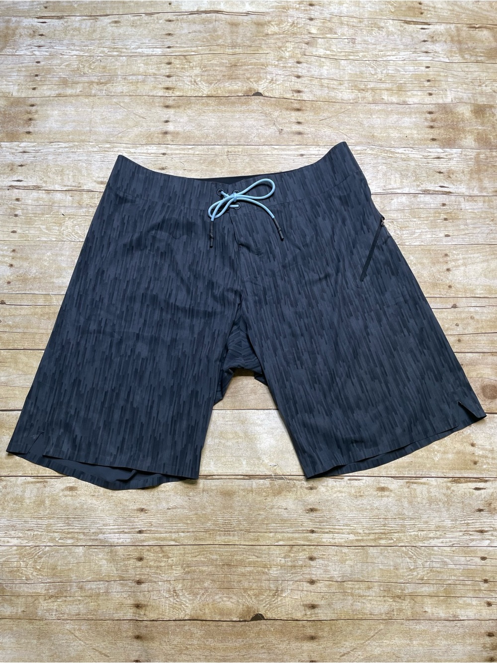 Lululemon Men’s El Current Shorts Board Swim Trunks In Gray